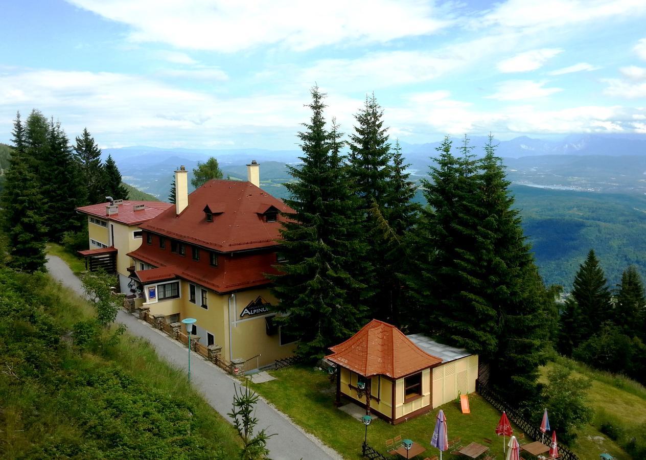 Hotel Alpinum Treffen am Ossiacher See Zewnętrze zdjęcie