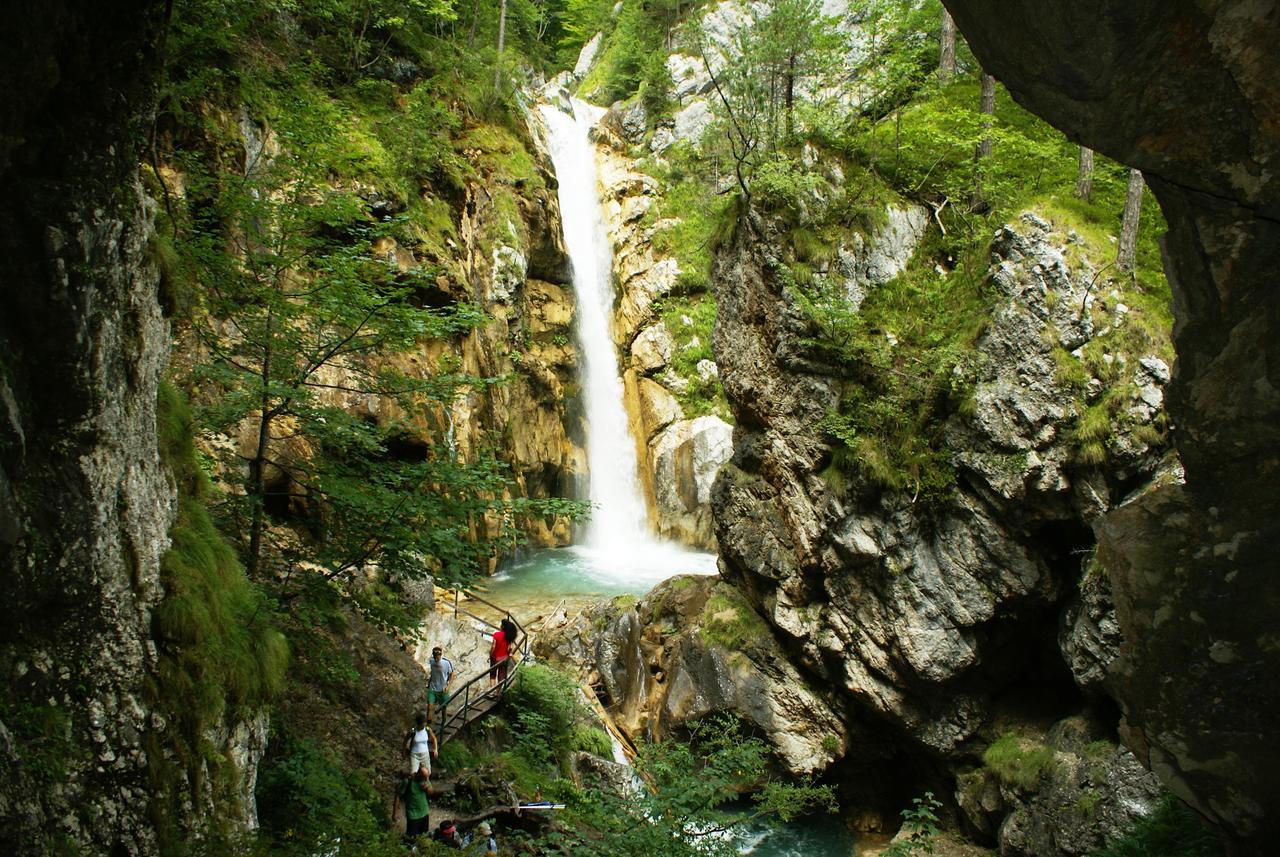 Hotel Alpinum Treffen am Ossiacher See Zewnętrze zdjęcie