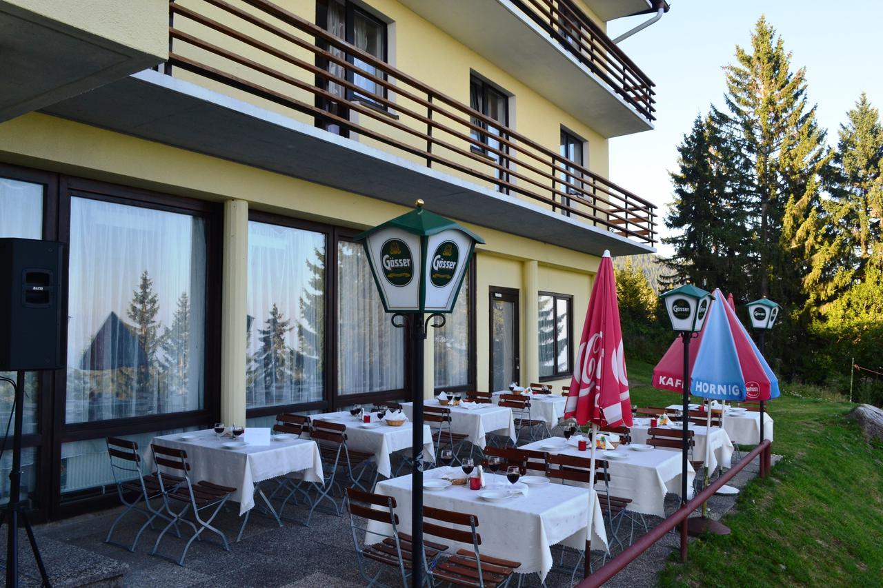 Hotel Alpinum Treffen am Ossiacher See Zewnętrze zdjęcie