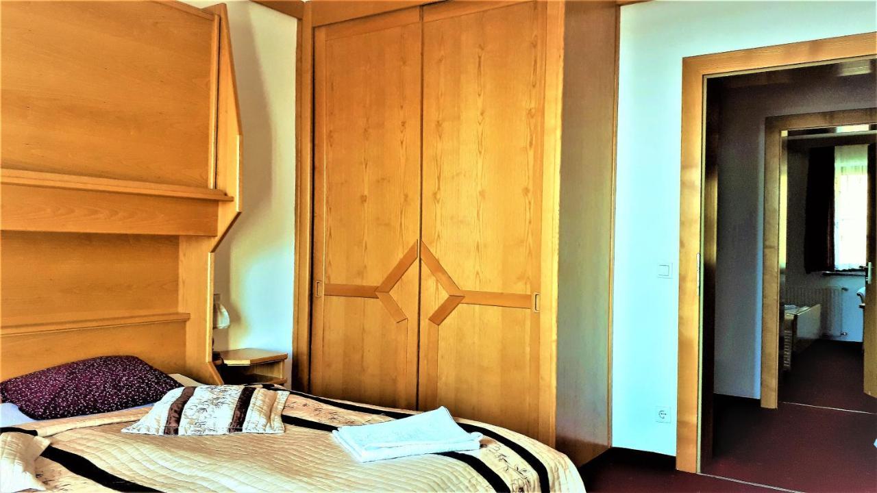 Hotel Alpinum Treffen am Ossiacher See Zewnętrze zdjęcie